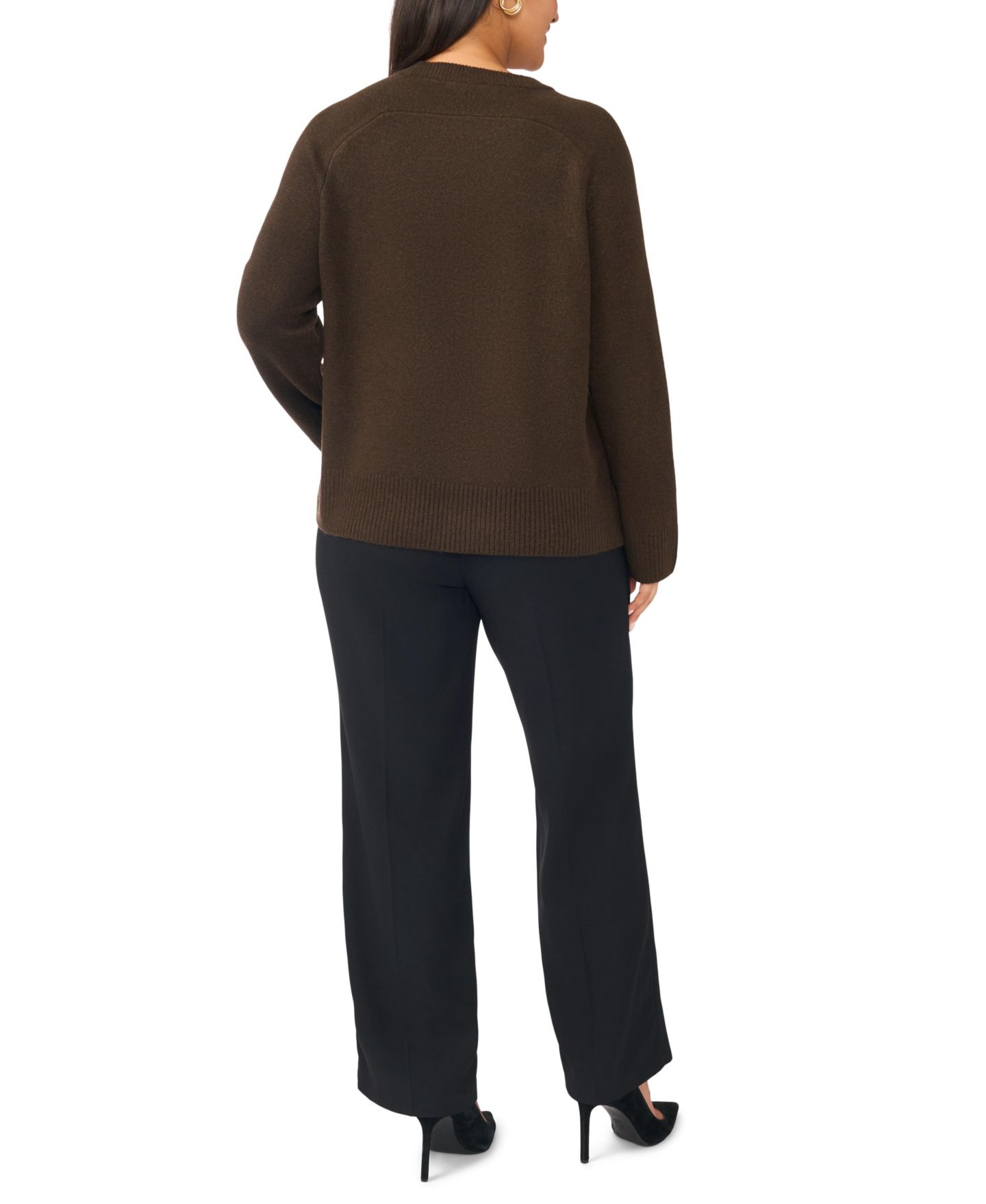 Женский свитер Vince Camuto Plus Size Saddle Shoulder Ribbed Cuffs and Hem Crewneck, цвет: Шоколадный — фото 4