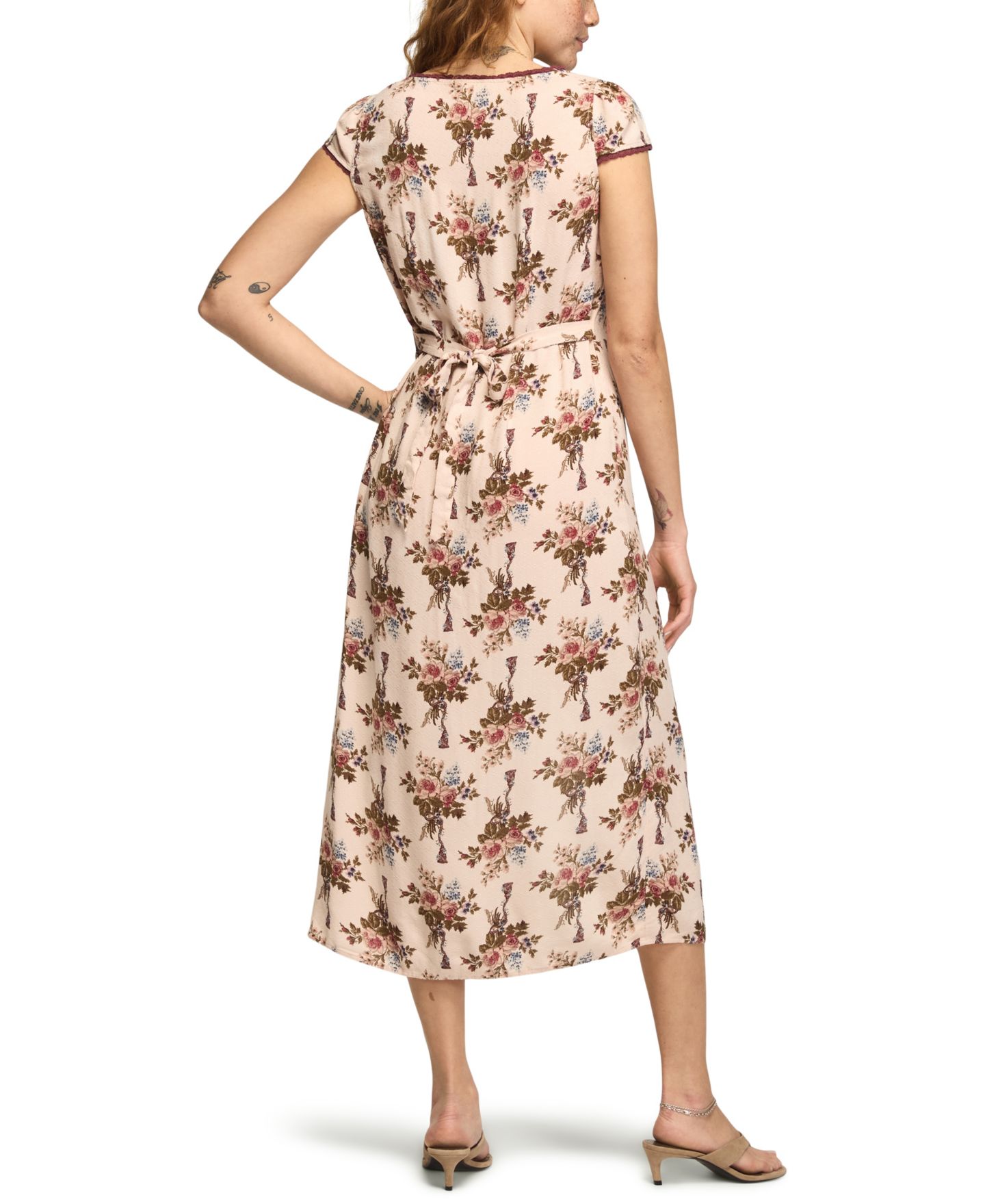 Женское платье Lucky Brand Cap-Sleeve Tie-Back Floral-Print Slip, цвет: Пудровый с принтом — фото 5