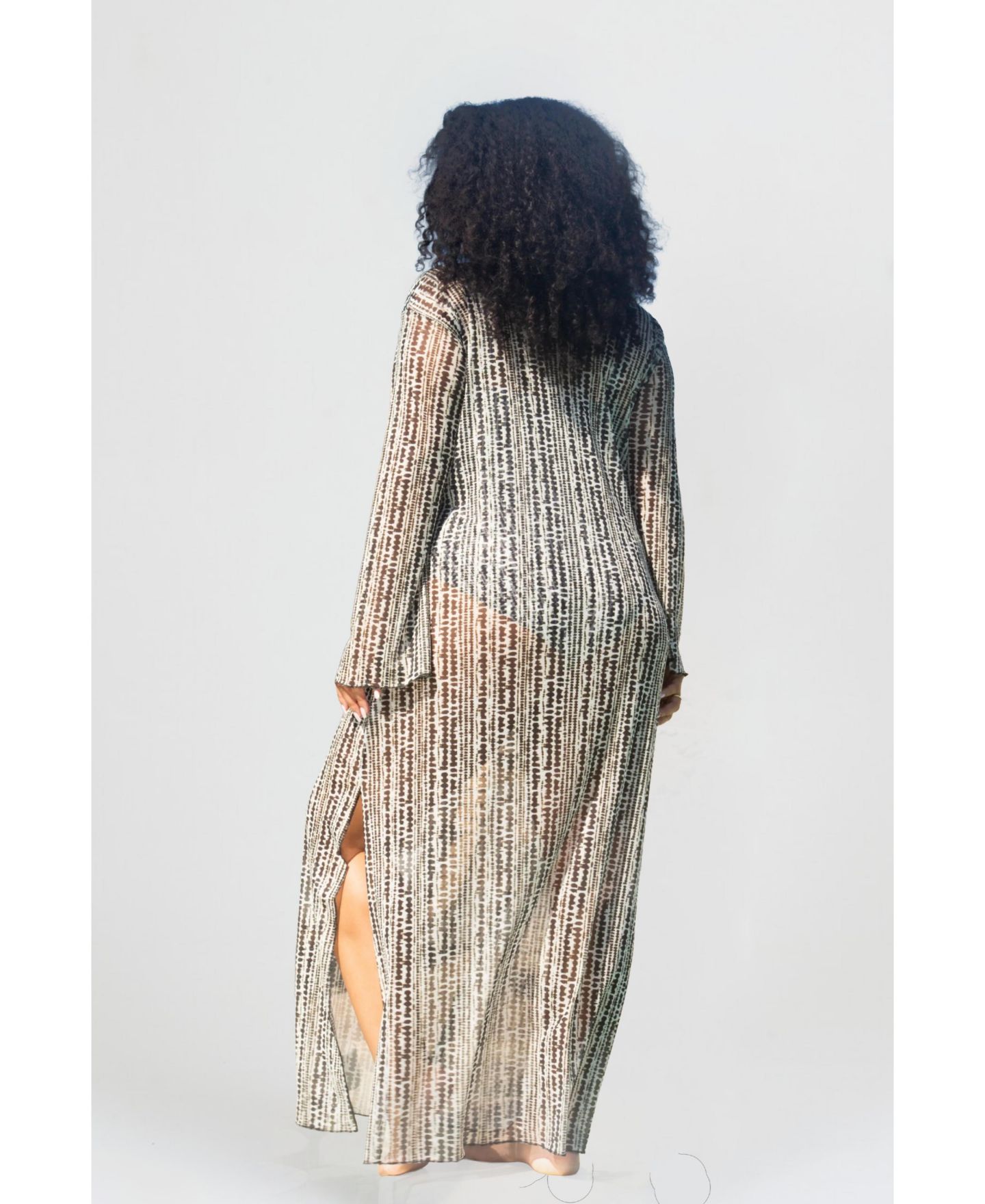 Женский топ FASHION-SZN CURVE Plus Size Sheer Spot-Print Kaftan, цвет: Чёрный — фото 2
