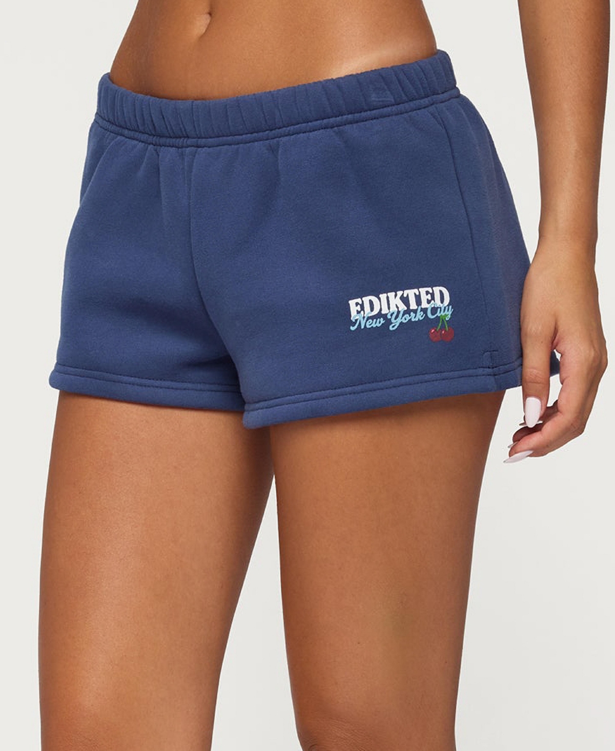 Edikted Women's New York Low Rise Pull-On Sweat Shorts, 2" Inseam