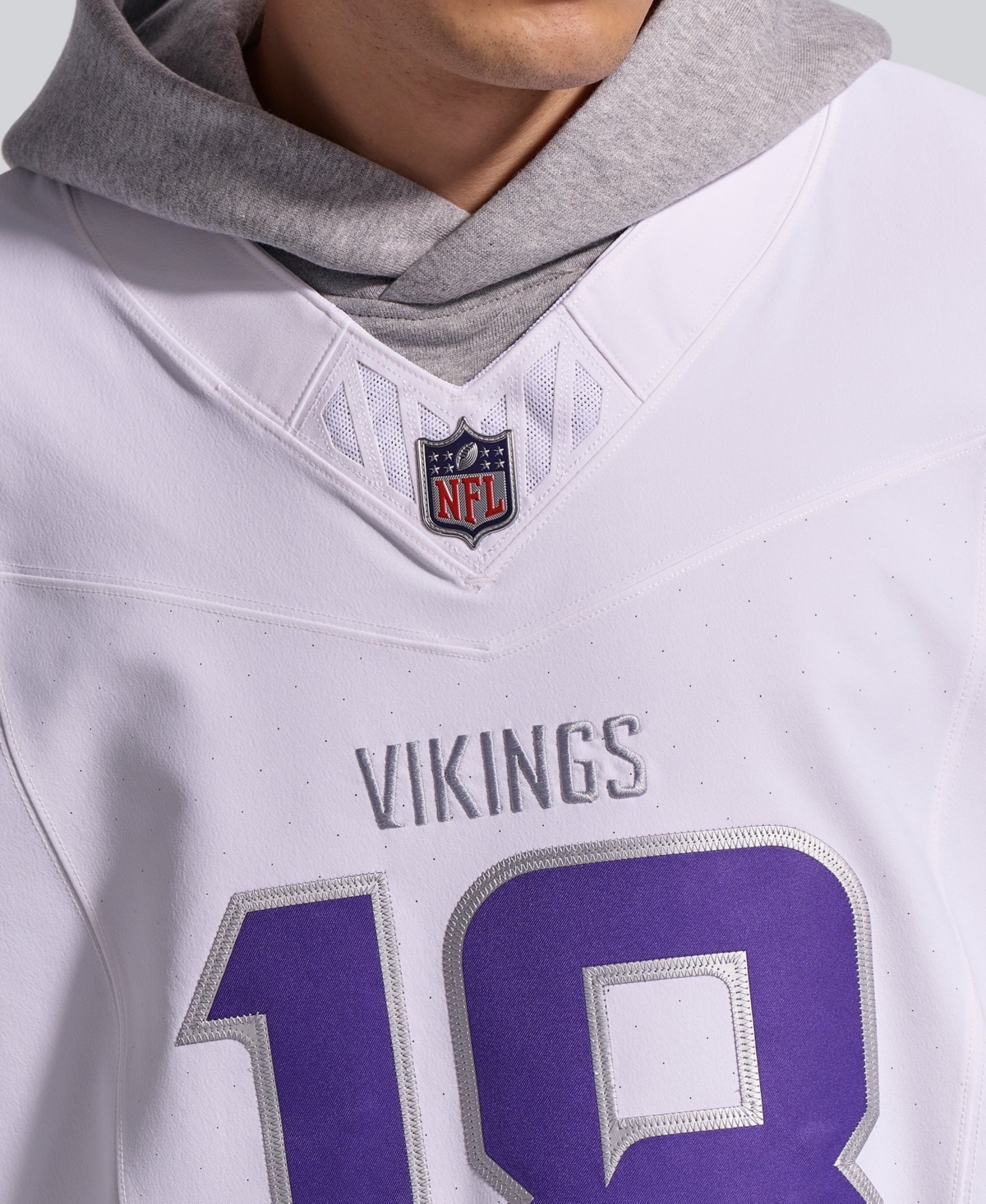 Nike Men's Justin Jefferson White Minnesota Vikings Alternate Vapor F.u.s.e. Elite Player Jersey