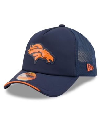 Big Boys and Girls Navy Denver Broncos 2026 Sideline Apex 9FORTY Adjustable Trucker Hat