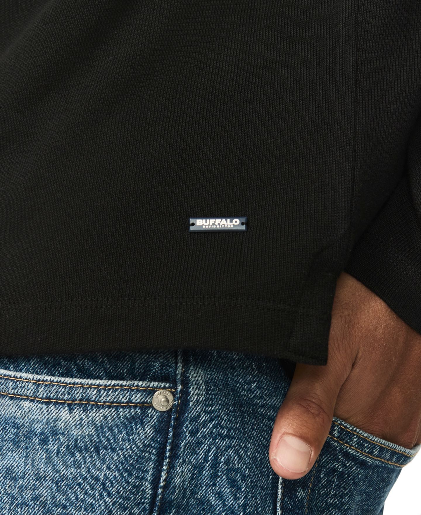 Мужская футболка Buffalo David Bitton Kitchell Long-Sleeve Crewneck Heavyweight Cotton, цвет: Чёрный — фото 4