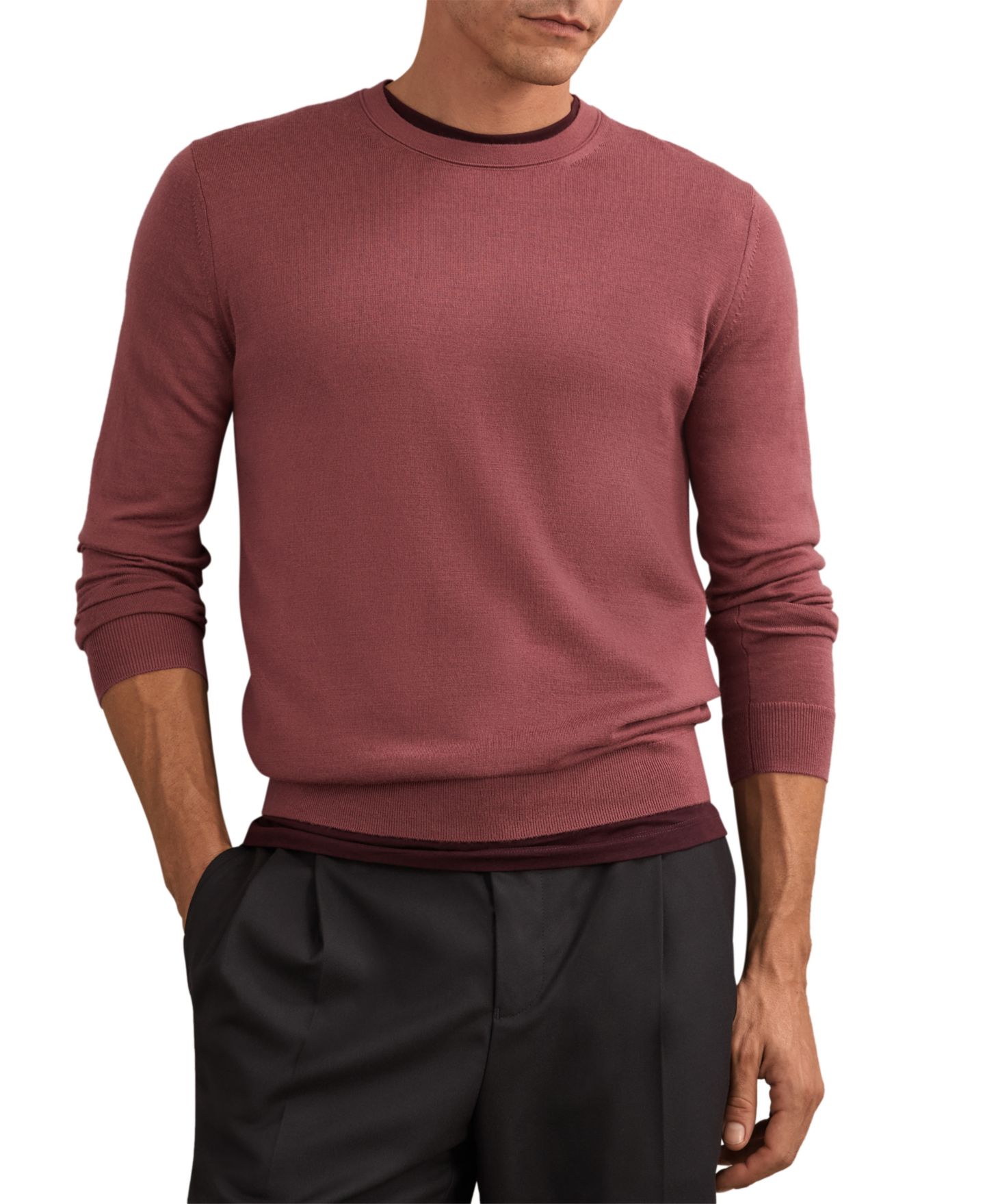 Мужской свитер REISS Wessex Merino Wool Rib-Knit Slim-Fit, цвет: Малиновый розовый — фото 1