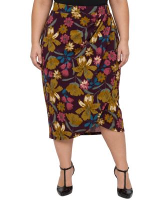 Plus Size Floral-Print High-Waisted Pencil Skirt