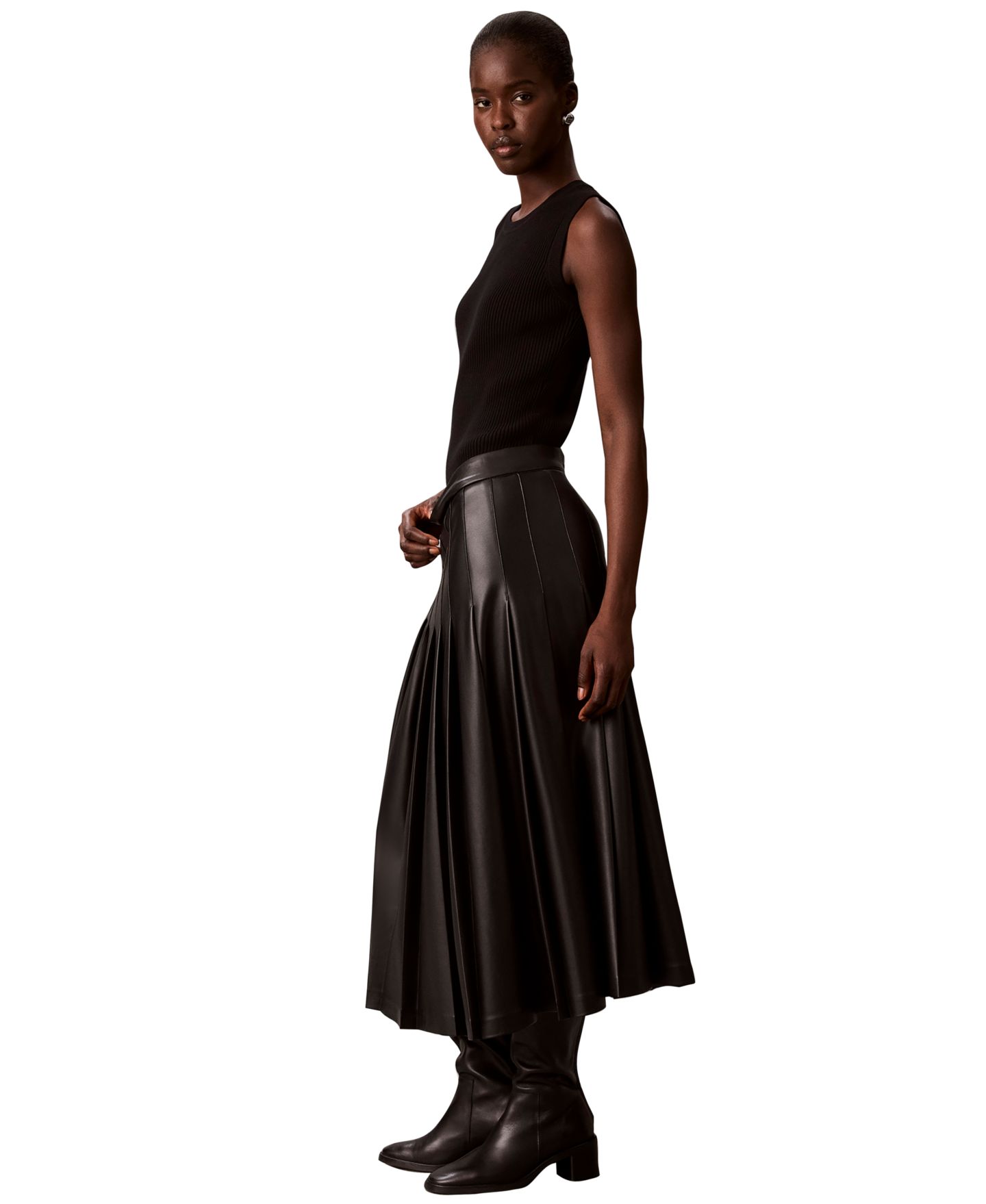 Женская юбка Calvin Klein Pleated Midi High-Waisted Faux Leather, цвет: Чёрный — фото 3