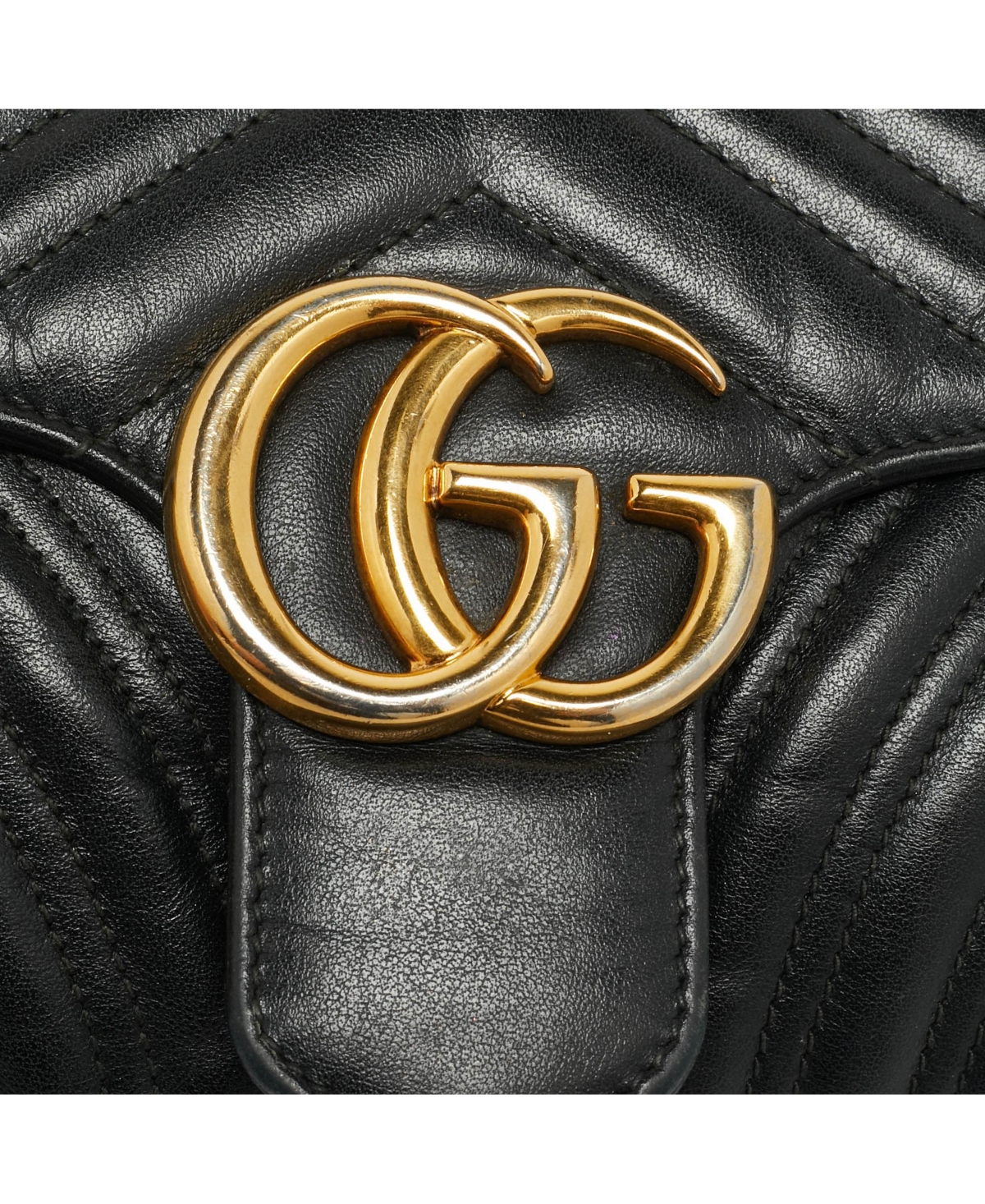 Pre-Owned Gucci Gg Marmont Medium Matelasse Leather Shoulder Bag