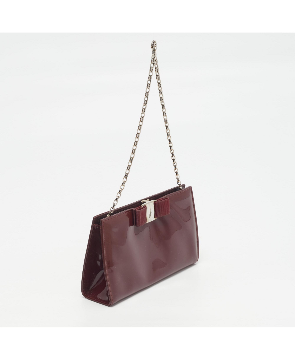 Pre-Owned Salvatore Ferragamo Women's Miss Vara Patent Leather Chain Clutch