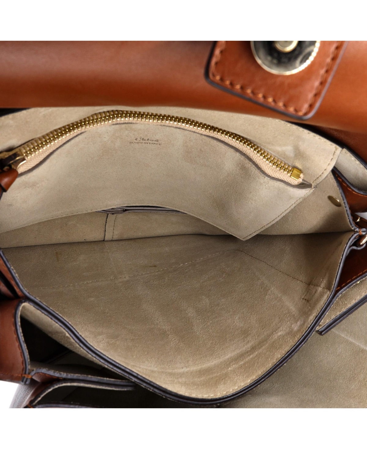 Pre-Owned Chloe Medium Faye Shoulder Bag Leather