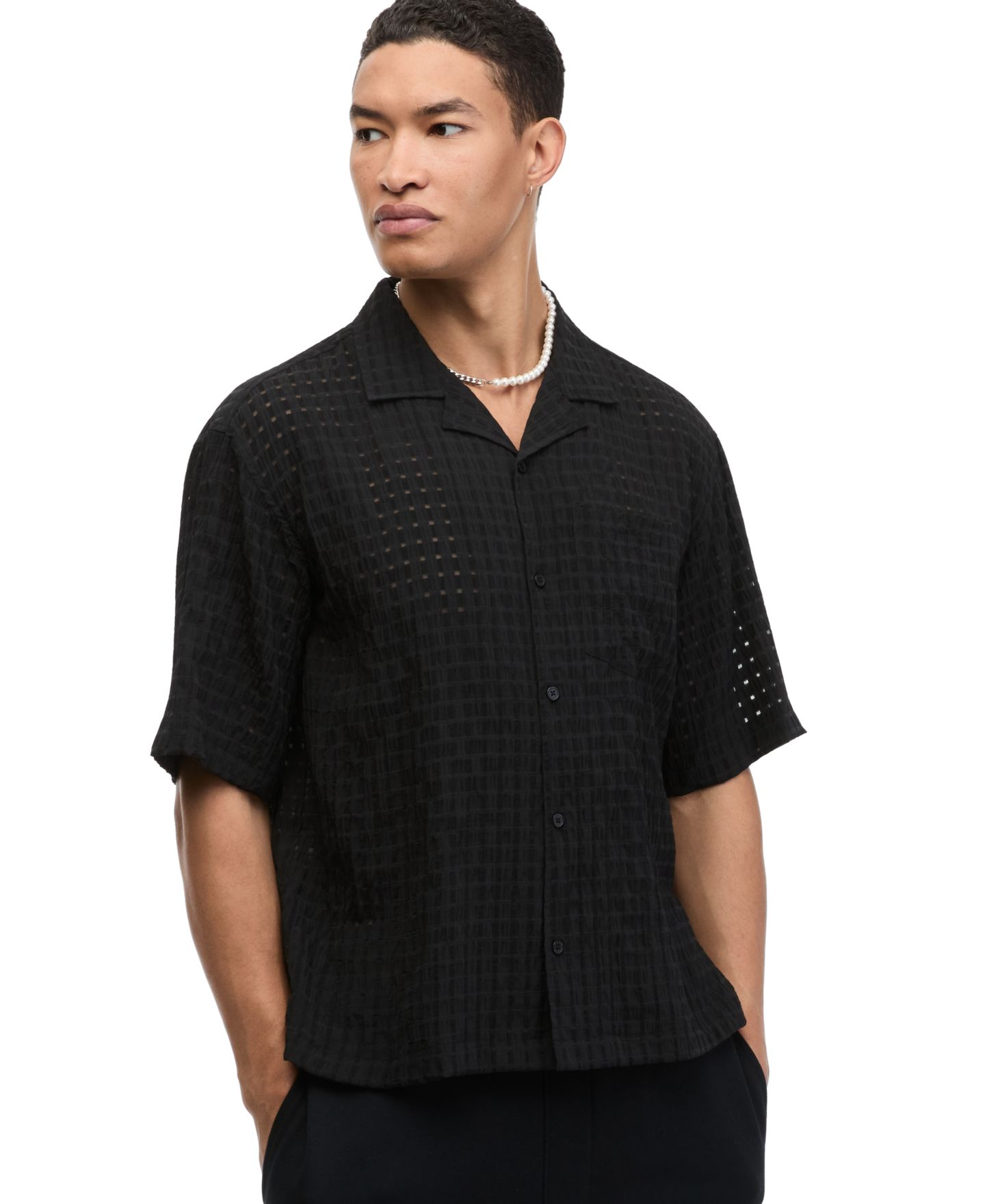 Мужская рубашка Mode of One Textured Check Short-Sleeve Camp-Collar, цвет: Глубокий чёрный — фото 1