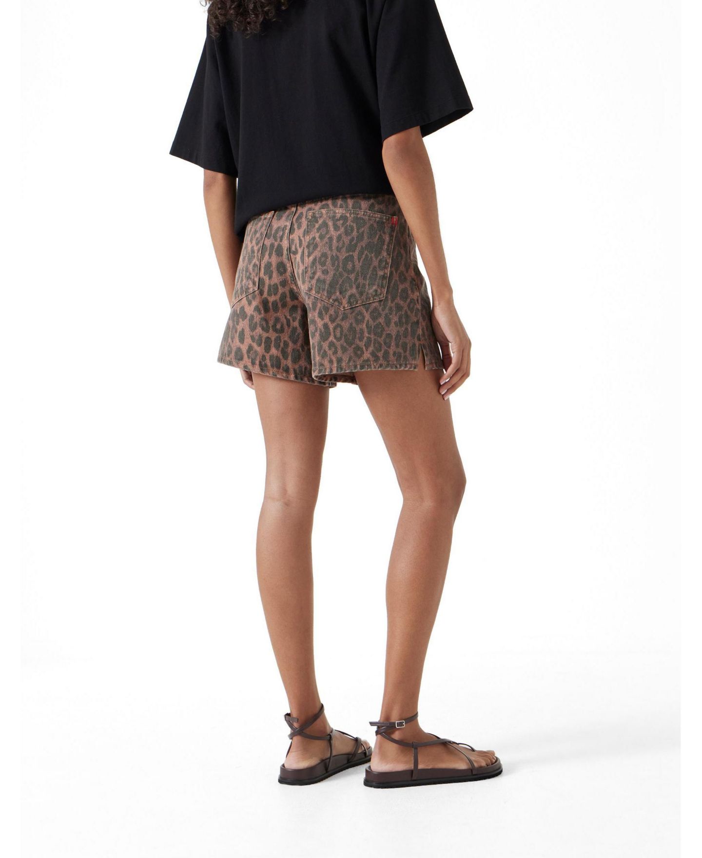 Женские шорты Hush Leopard Print Essential Denim Shorts 'inseam: 3.94', цвет: Леопардовый с принтом — фото 3