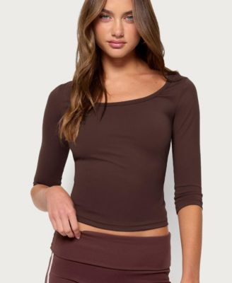 Women's Desi Scoop Neck Three-Quarter Sleeve Top