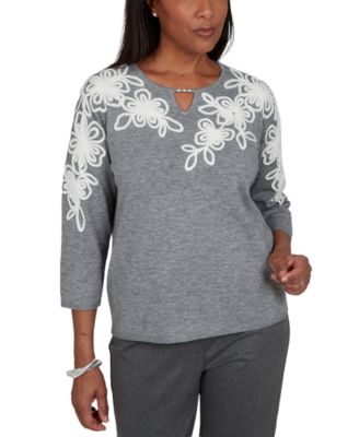 Petite Keyhole Floral-Embroidery 3/4-Sleeve Pullover