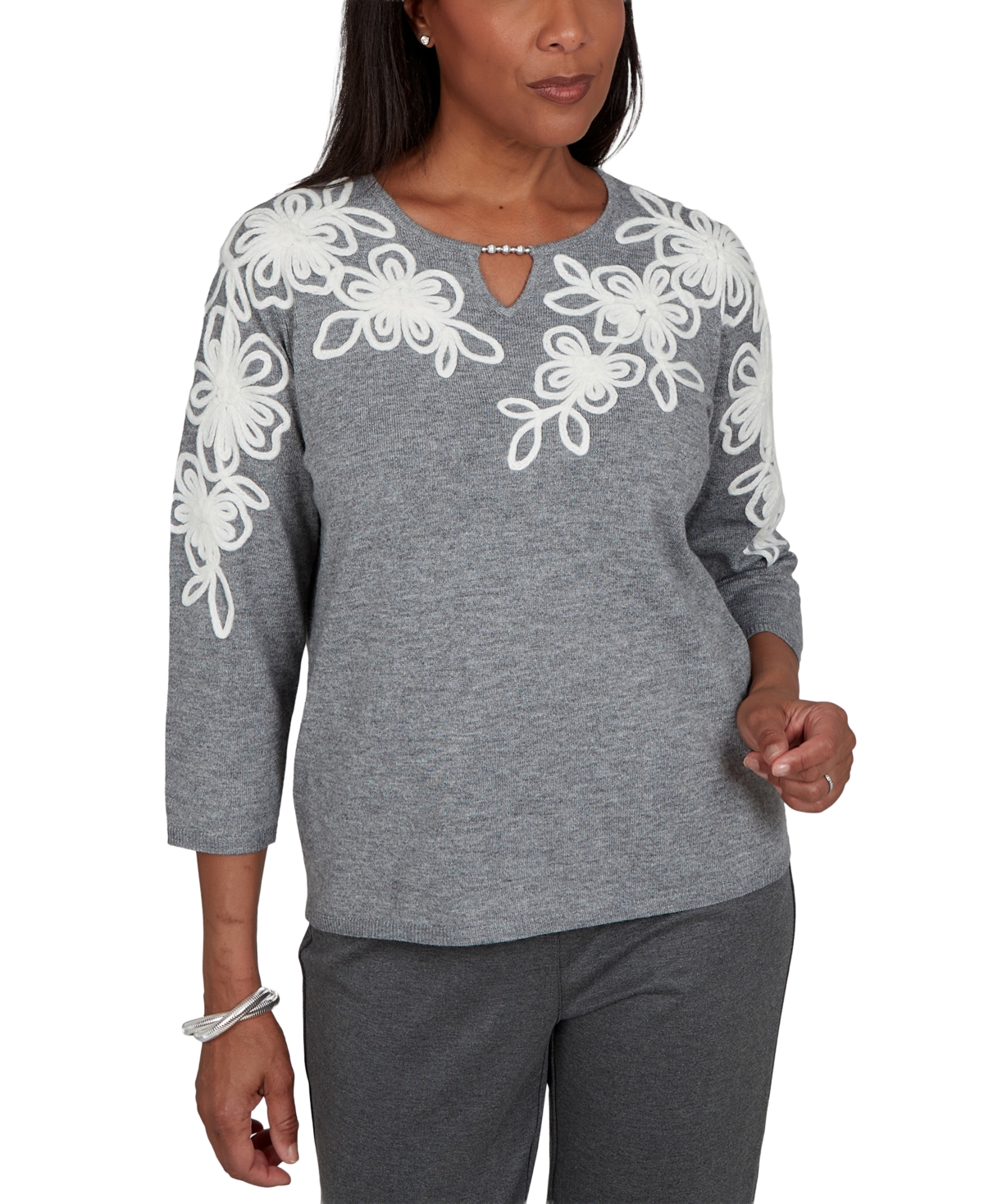 Alfred Dunner Petite Keyhole Floral-Embroidery 3/4-Sleeve Pullover