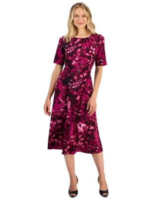 Women's Pleat-Neck Belted Short-Sleeve Dress