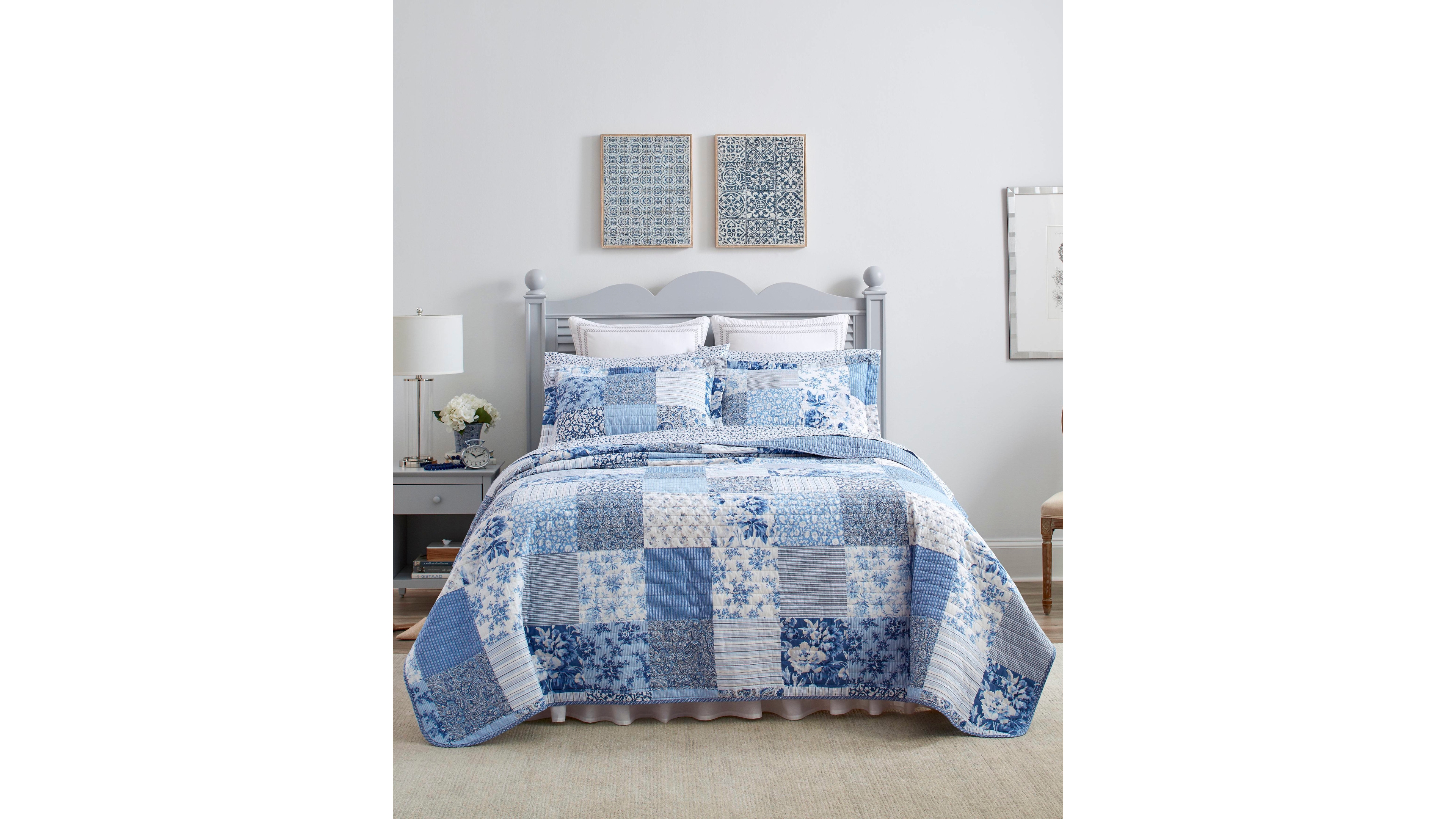 Laura Ashley Paisley Patchwork Reversible 2-Pc. Quilt Set, Twin