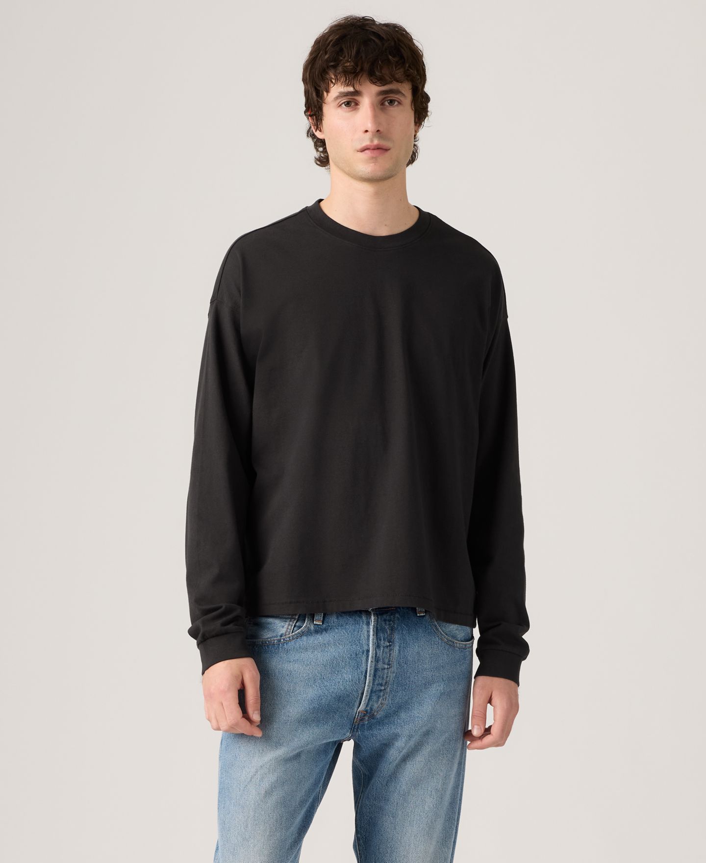 Мужская футболка Levi's Long-Sleeve Boxy, цвет: Чёрный — фото 2