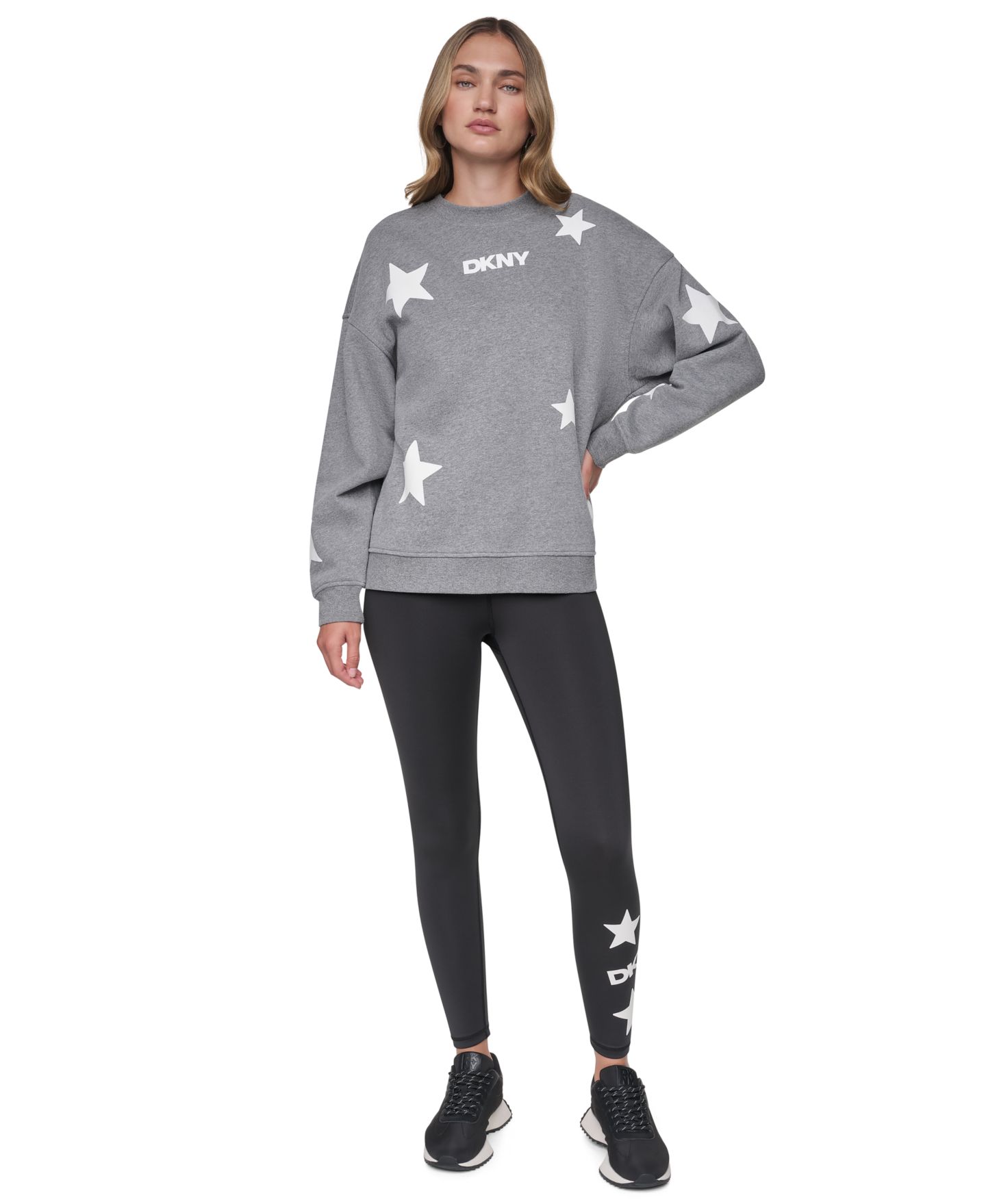 Женский свитер DKNY Sport Scattered Flocked Star Tribeca Long-Sleeve Cotton-Blend Pullover, цвет: Меланжевый серый / Чёрный — фото 2