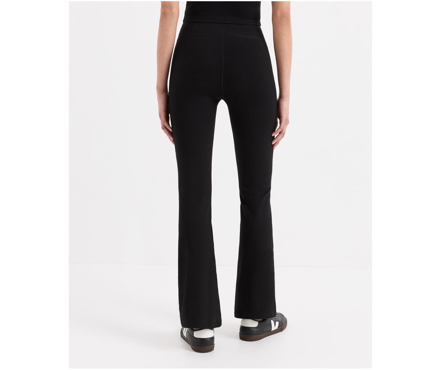 Женские леггинсы Pact On The Go-To Contour Compression Flare Bootcut, цвет: Чёрный — фото 4