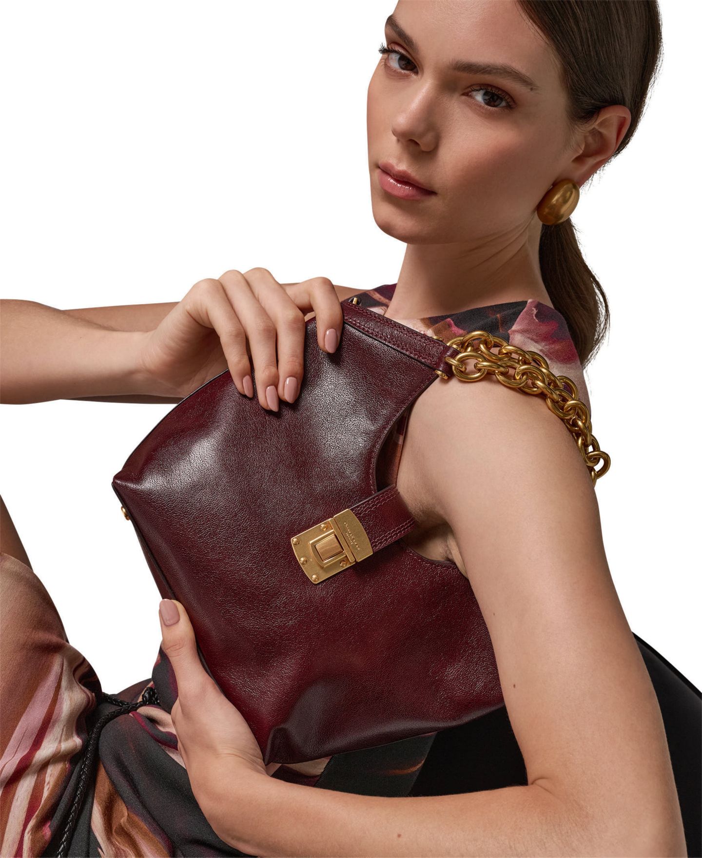 Женская сумка Donna Karan New York Leno Leather Adjustable Strap Small Tote, цвет: Чёрный вишнёвый — фото 9