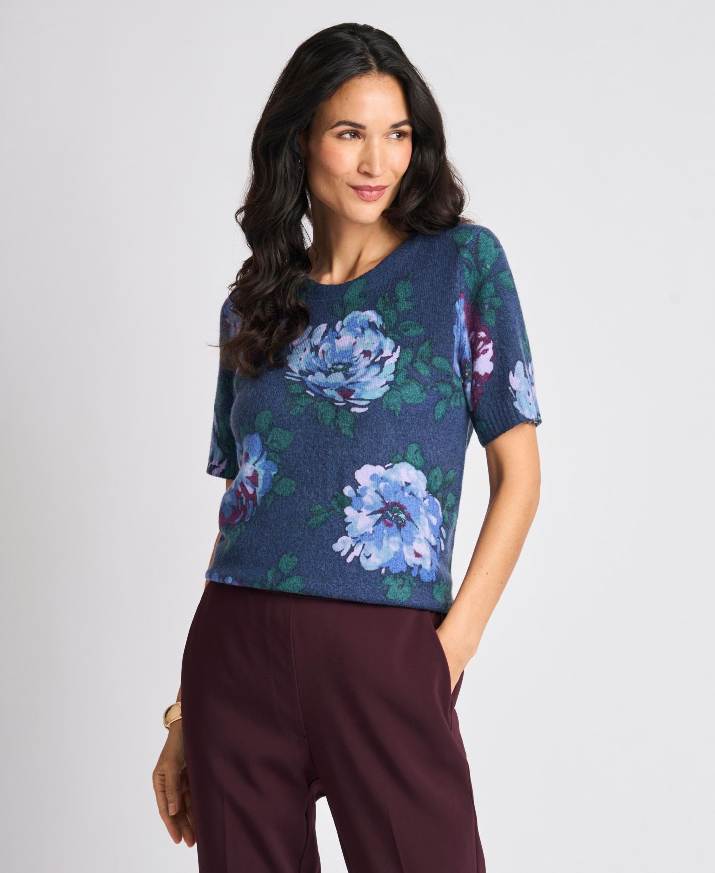 Женский свитер Vince Camuto Short-Sleeve Floral-Print Crewneck, цвет: Индиго ночной — фото 7