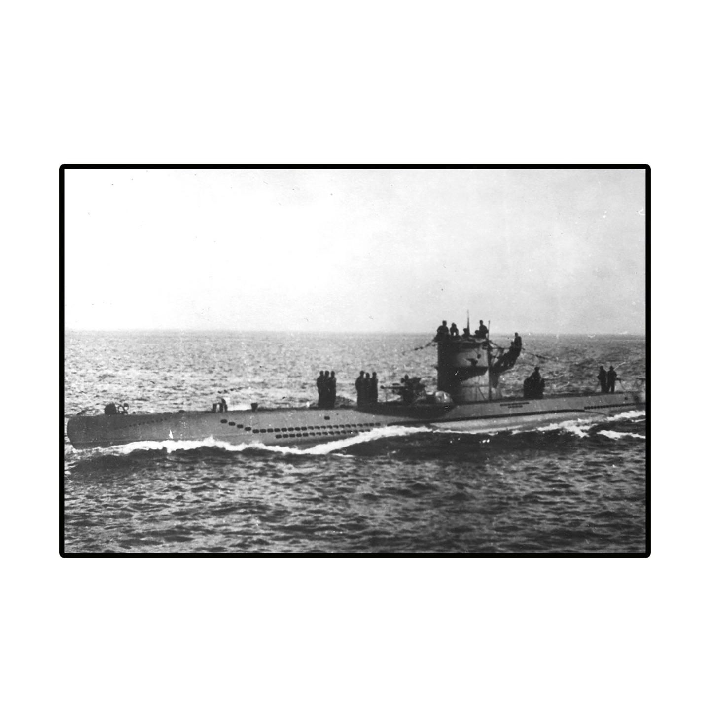 Детский конструктор COBI Wwii U-Boat Viic U-96 162-Piece Building Set, Ages 7+ — фото 8