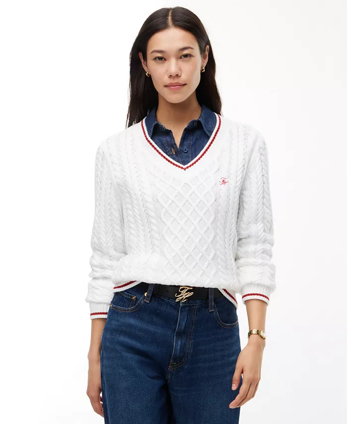 Women's Cable-Knit V-Neck Sweater