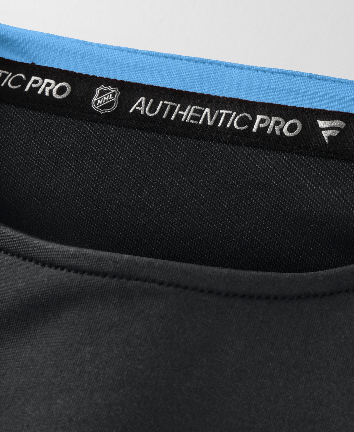 Мужская футболка Fanatics Black Utah Mammoth Authentic Pro Rink Tech Long Sleeve — фото 4