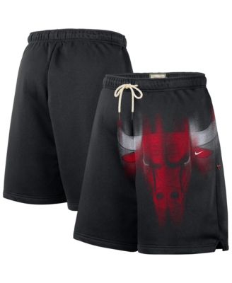 Men's Black Chicago Bulls 2026 Standard Issue Practice Icon Fleece Shorts