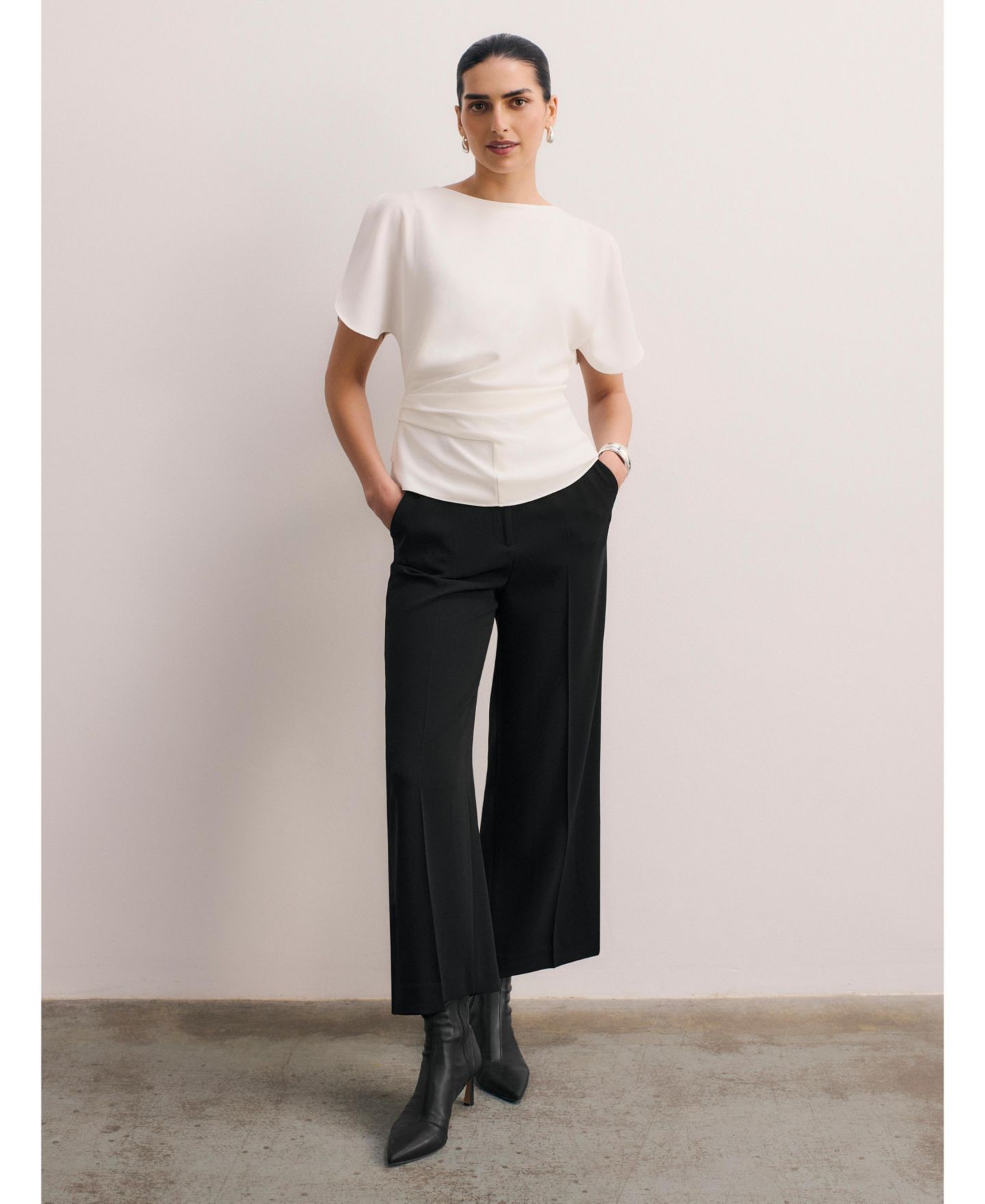 Женские брюки The Fold Adelaide Wide-Leg Cropped Mid-Rise, цвет: Чёрный — фото 5