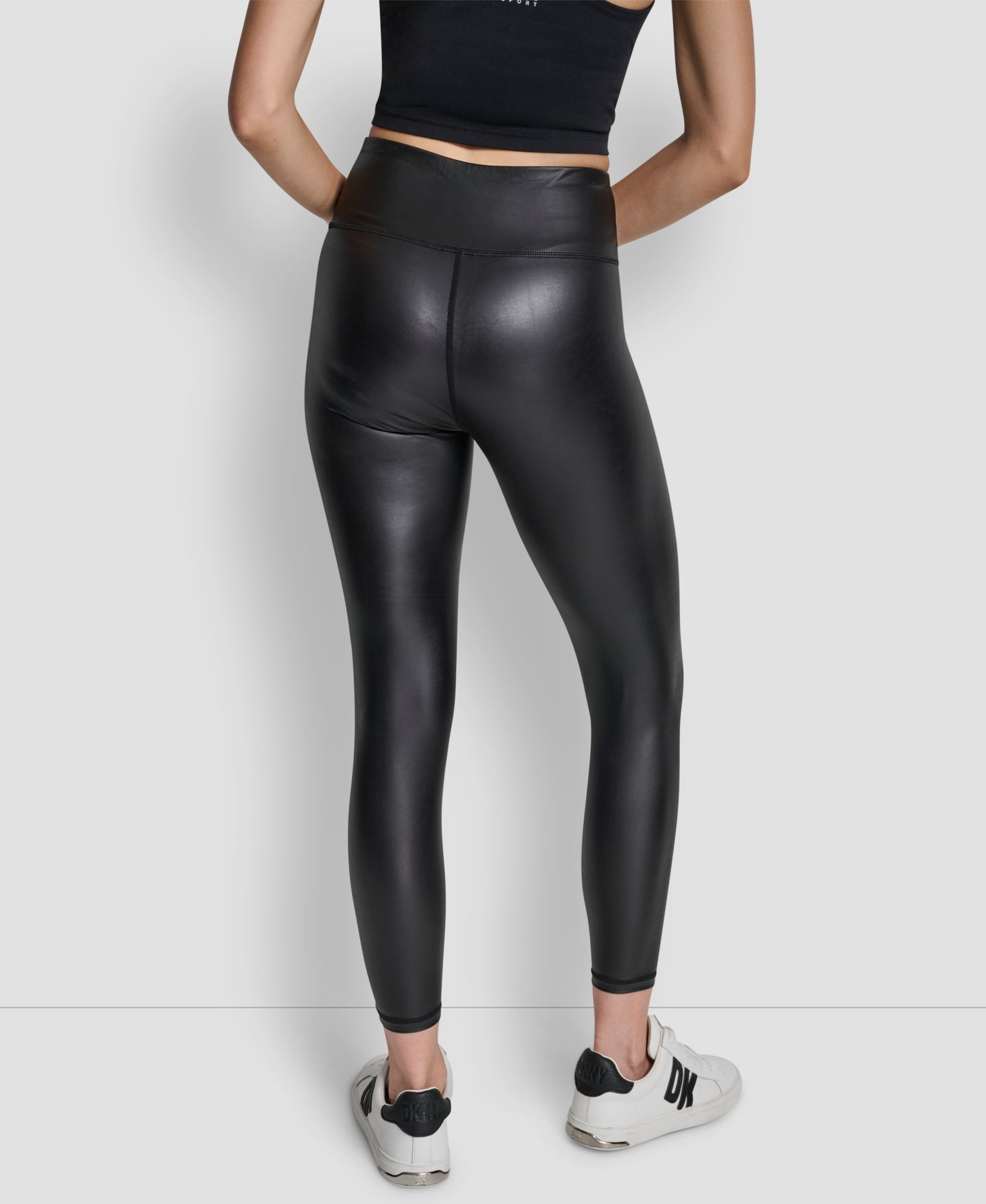 Женские леггинсы DKNY Sport Athleather High-Waist 7/8-Length Faux Leather, цвет: Чёрный — фото 5