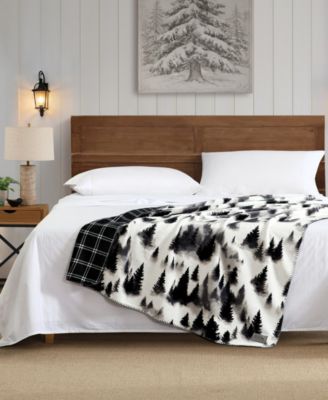 Spruce Mist Printed Plush Throw, 70" X 60"