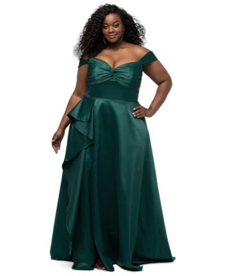 Plus Size A-Line Satin Sweetheart Neck Gown