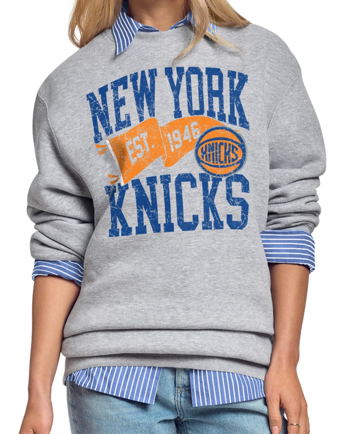Starter Women's New York Knicks Pennant Retro-Inspired Crewneck Sweatshirt