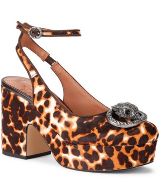 Women's Chelsea Closed Sling Pumps