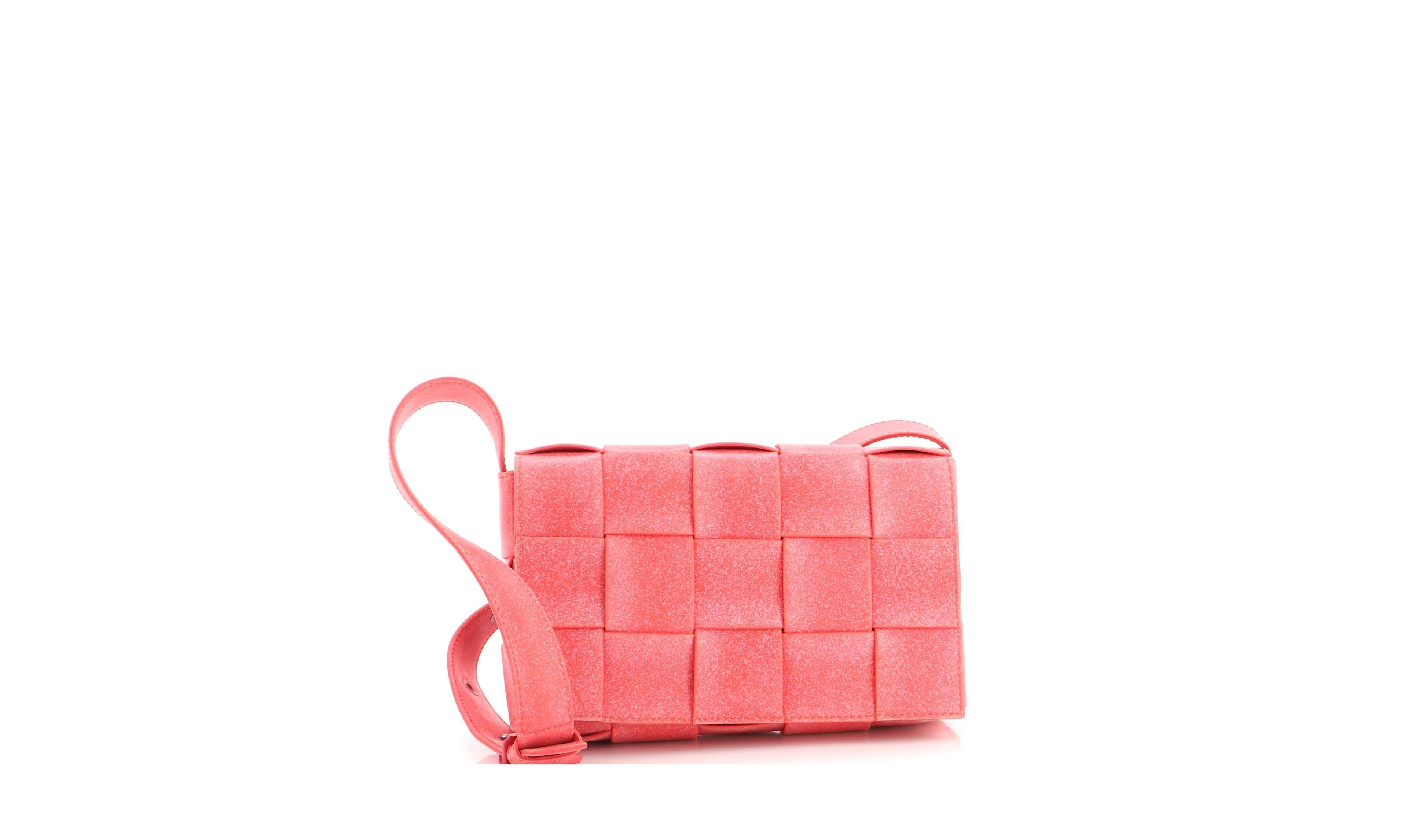 Pre-Owned Bottega Veneta Cassette Crossbody Bag Maxi Intrecciato Rubber