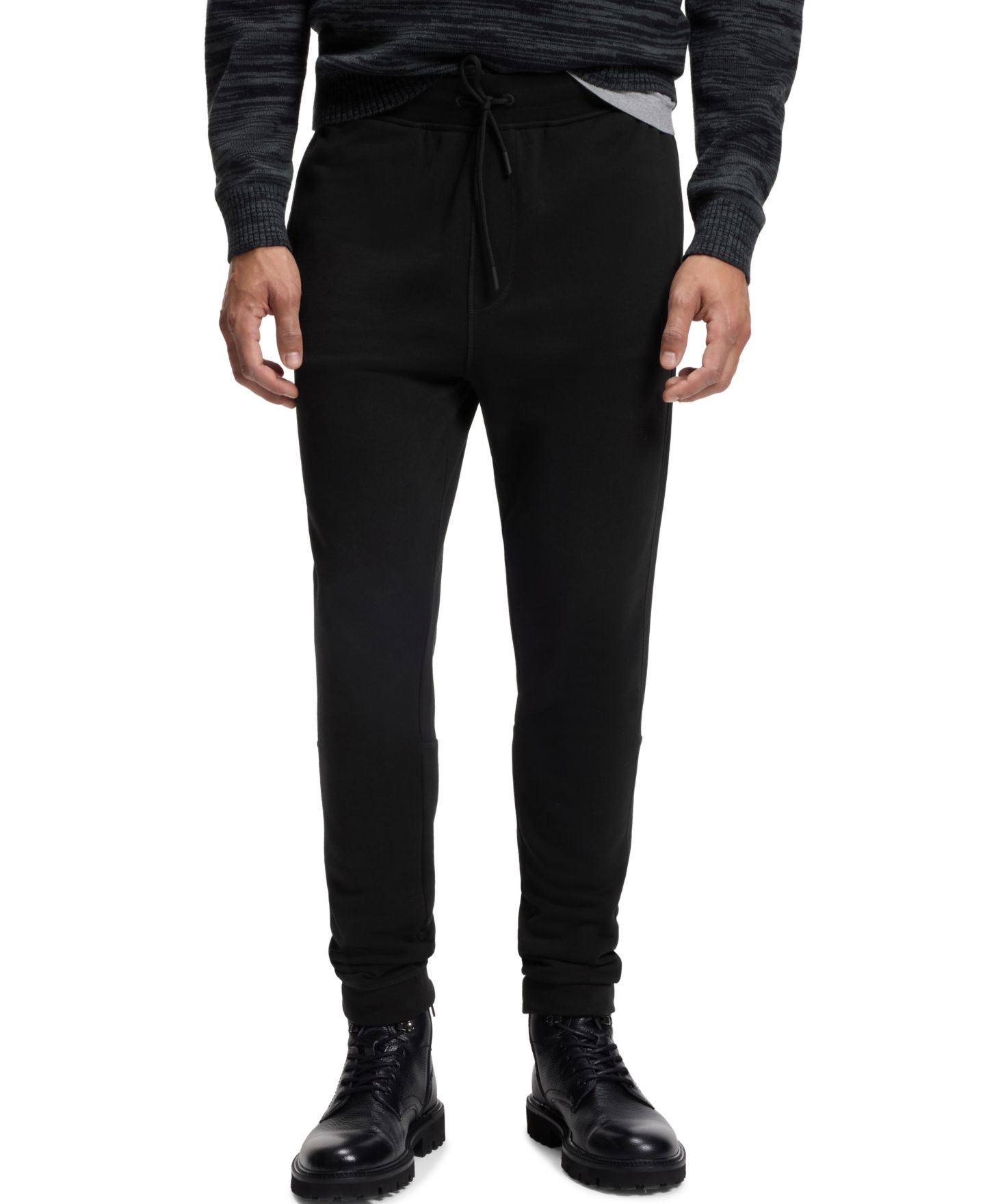 Мужские брюки Hugo Boss Logo Patch Tracksuit Bottoms, цвет: Чёрный — фото 1