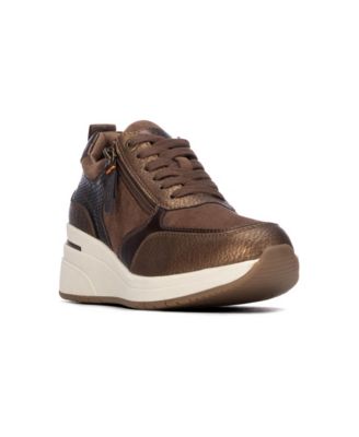 Refresh Collection Women's Wedge Padded-Insole Sneakers
