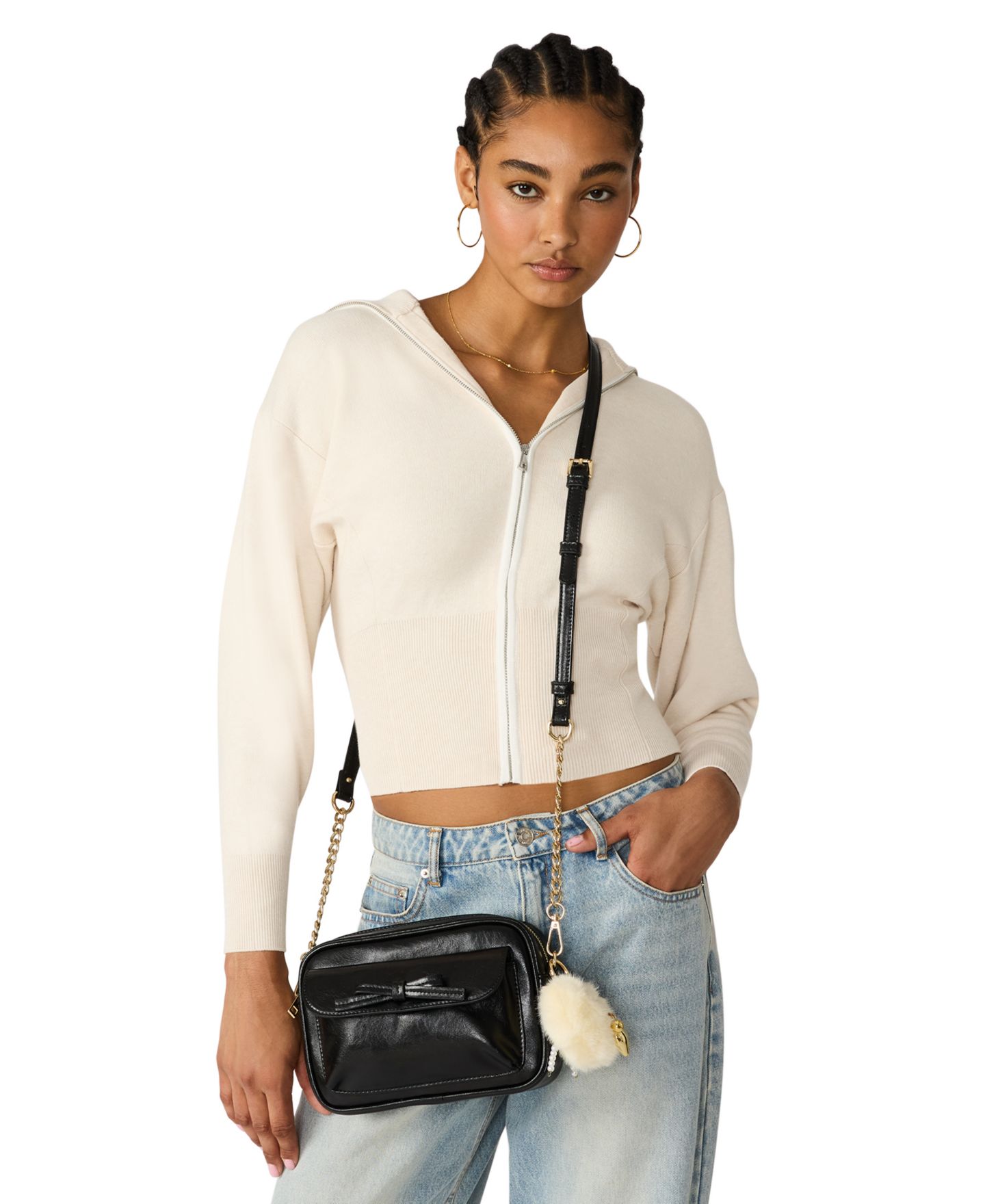 Женские сумки Madden Girl 3-Piece Removable Strap, Charm and Crossbody Handbag Gift Set, цвет: Чёрный — фото 8