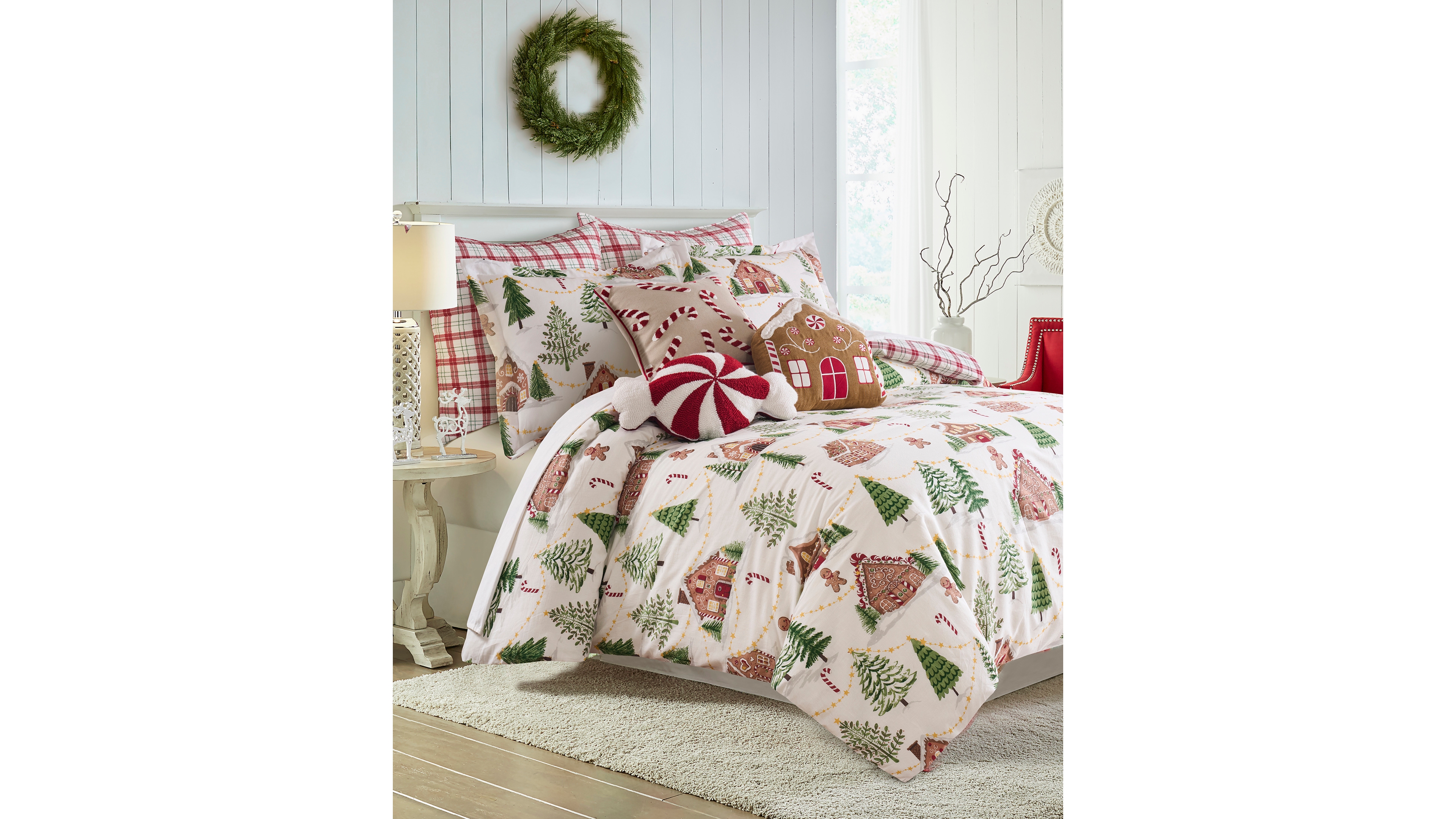Levtex Home Gingerbread Village Reversible 3-Piece Duvet Cover Set, Full/Queen