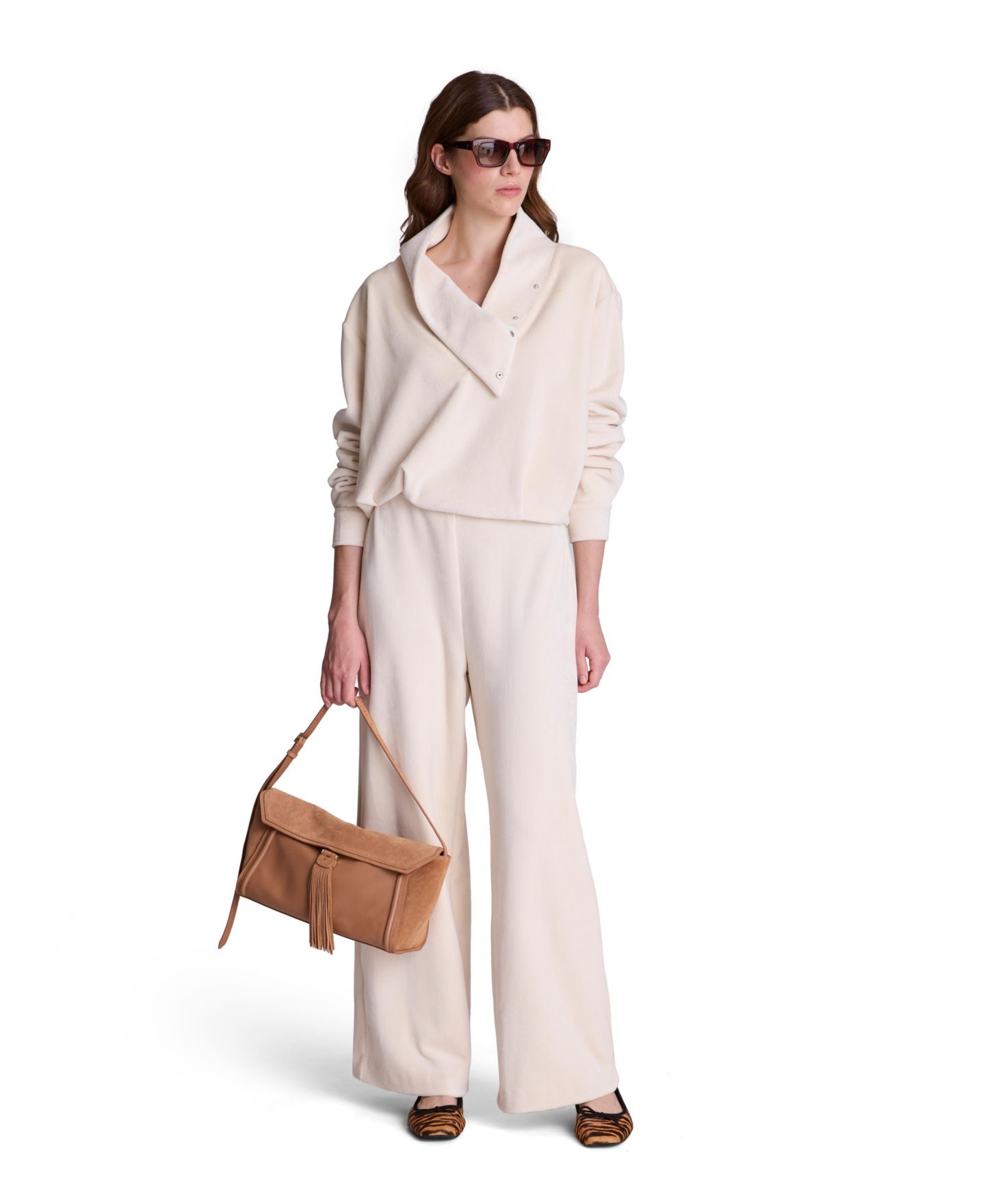 Женские брюки Kenneth Cole Hollywood Waist High-Waisted Wide-Leg Ribbed Fleece, цвет: Устричный — фото 5