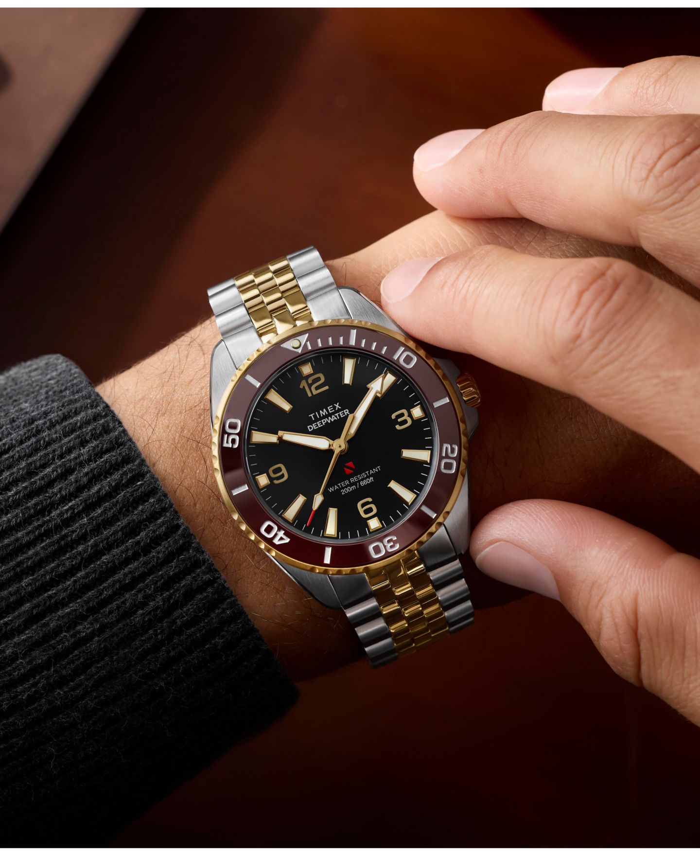 Мужские часы Timex Quartz Analog Deepwater Arctic Two-Tone Stainless Steel 40.5mm — фото 8