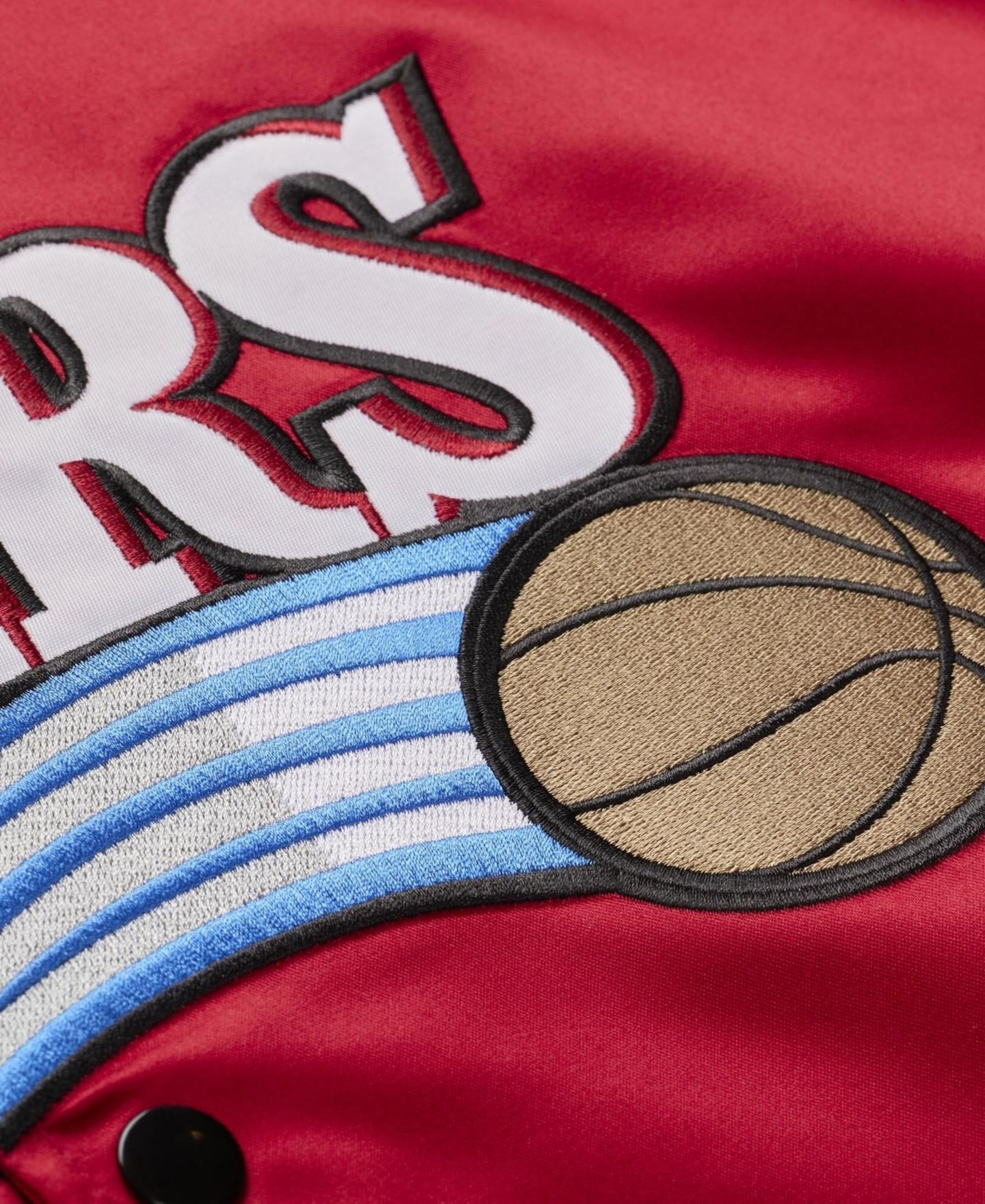 Мужская куртка Mitchell & Ness Allen Iverson Red Philadelphia 76ers Player Lightweight Satin — фото 6