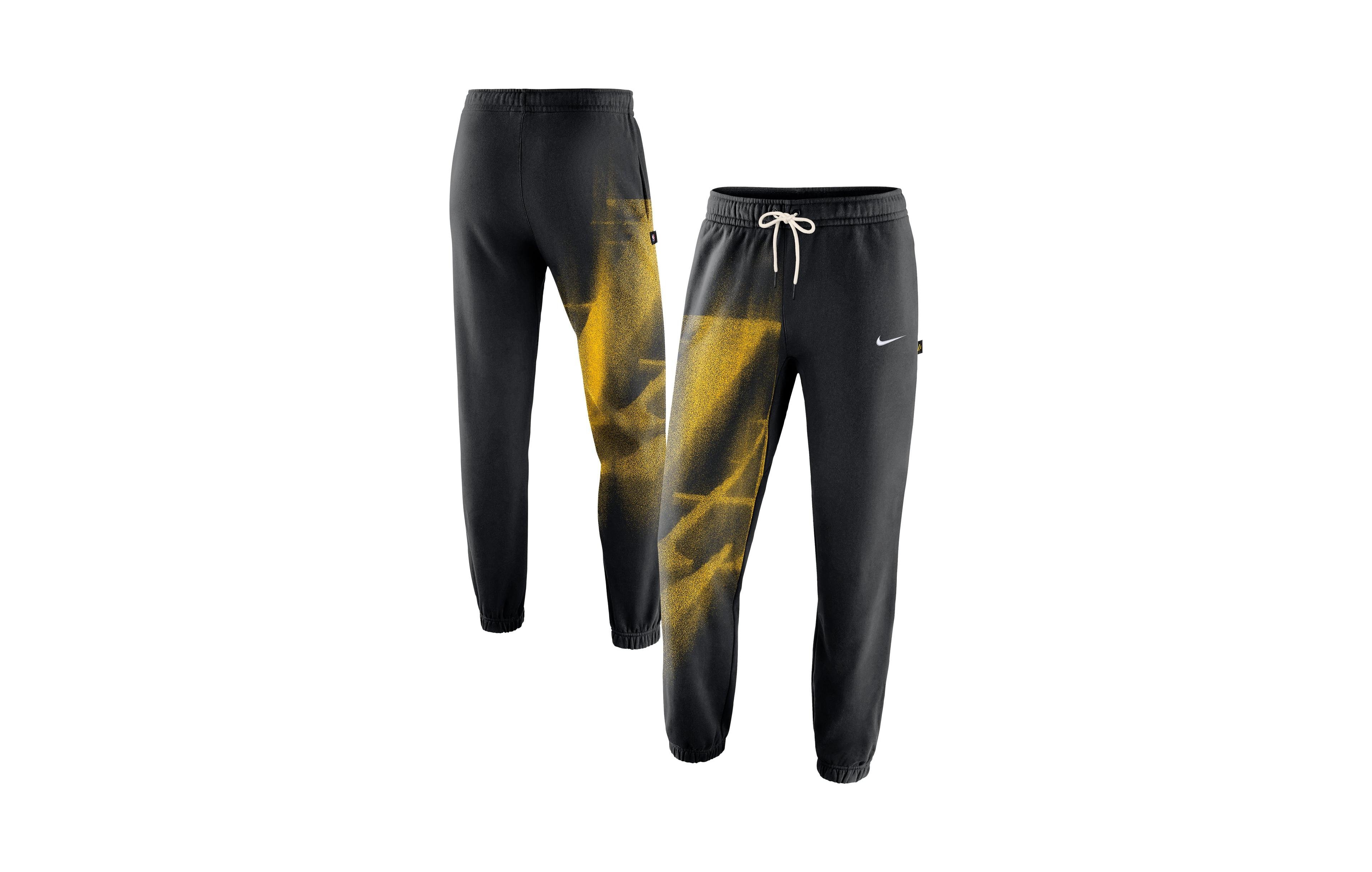 Nike Men's Black Los Angeles Lakers 2026 Standard Issue Practice Icon Fleece Tapered Pants