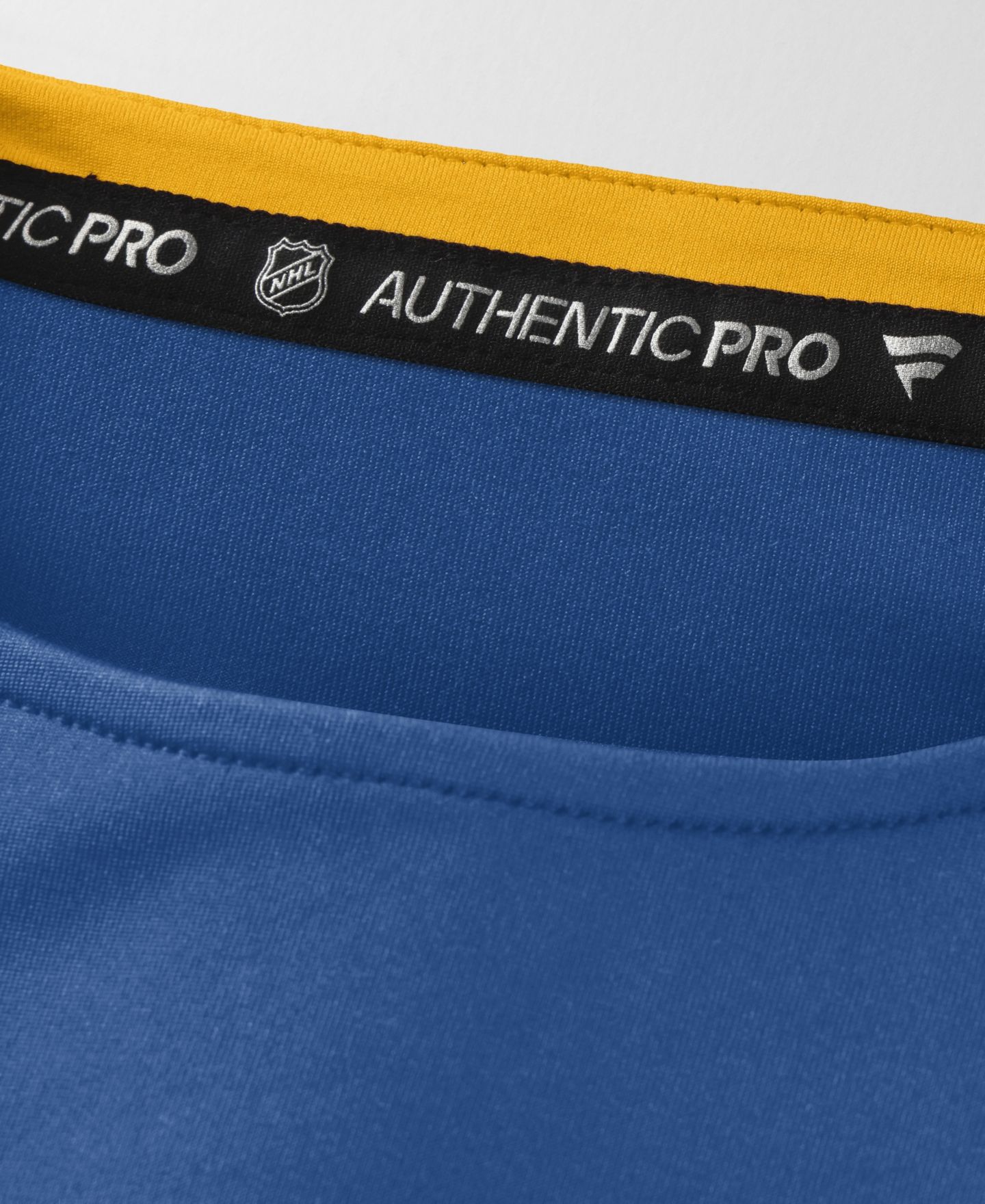 Мужская футболка Fanatics Blue St. Louis Blues Authentic Pro Rink Tech Long Sleeve — фото 5