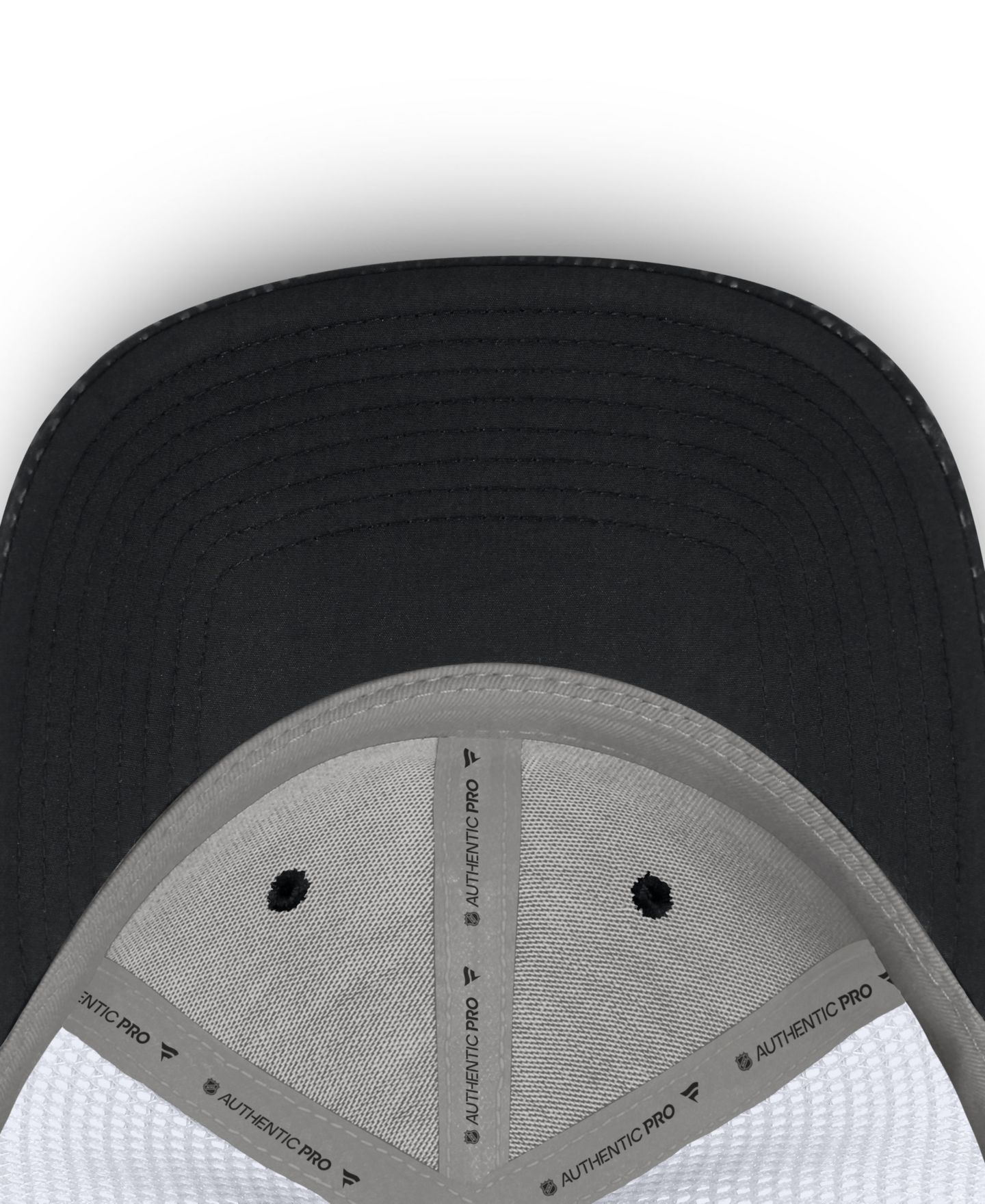 Мужская кепка Fanatics Black Philadelphia Flyers Authentic Pro Rink Boxed Logo Trucker Hat — фото 5