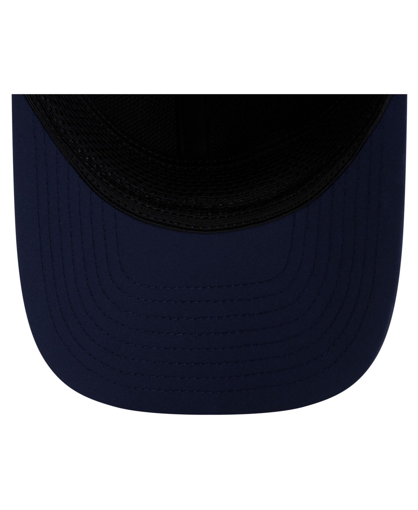 Мужская кепка New Era Navy New England Patriots 2026 Sideline 39THIRTY M-Crown Flex Hat — фото 5