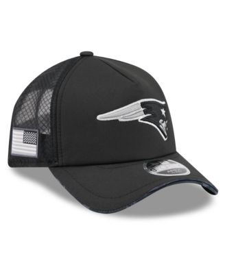 Men's Black New England Patriots 2026 Salute To Service Apex 9FORTY Adjustable Trucker Hat