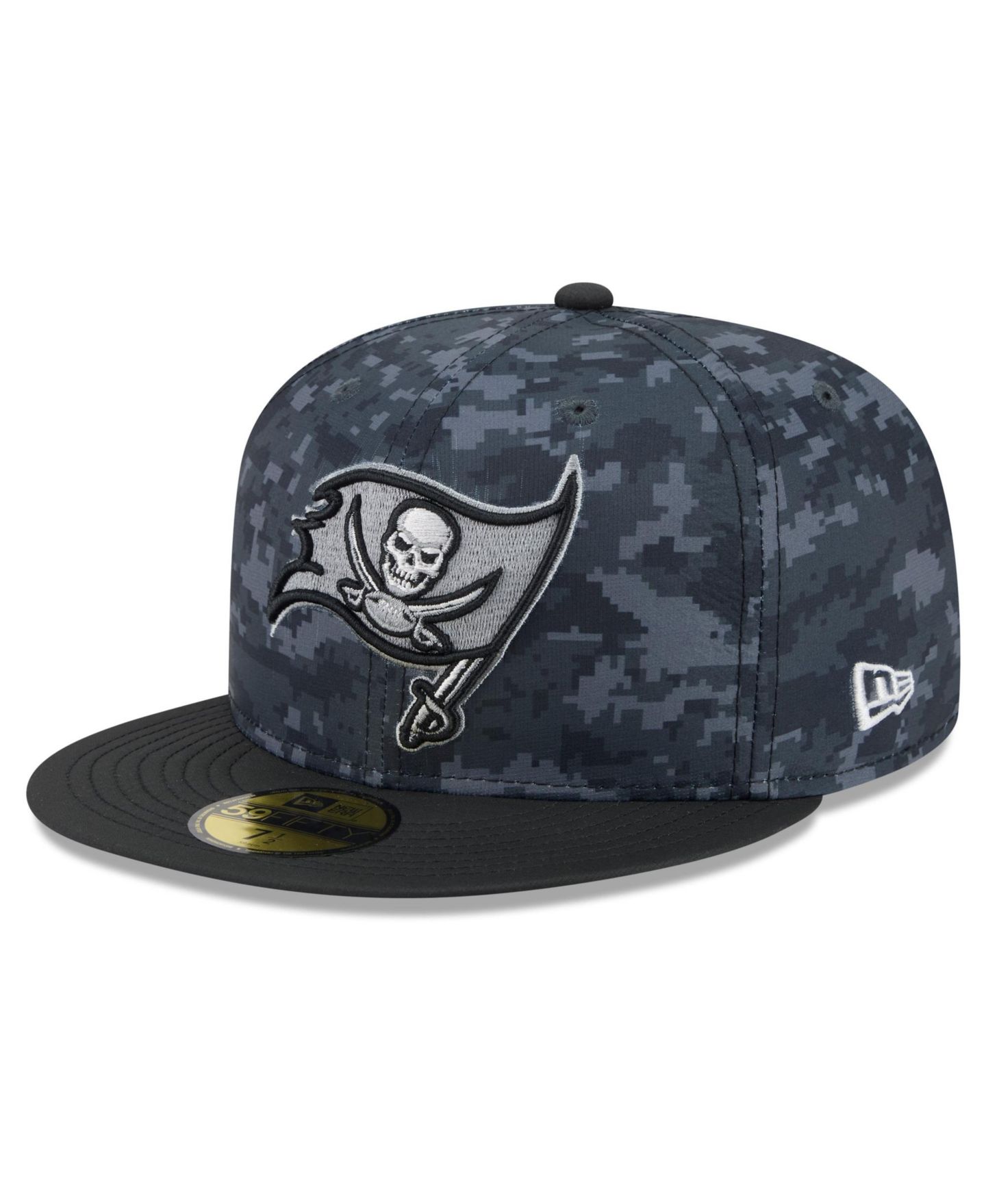 Мужская кепка New Era Black Tampa Bay Buccaneers 2026 Salute To Service 59FIFTY Fitted Hat — фото 3