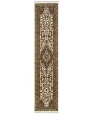 Masterpiece 5560W 2'3" x 10' Runner